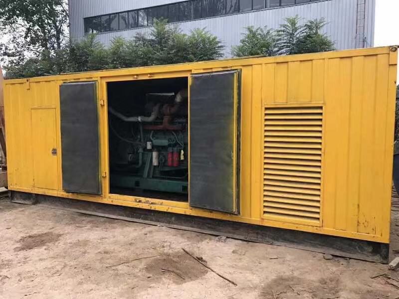 江达柴油发电机组滤清器内充满机油但压力不足如何进行故障排查？