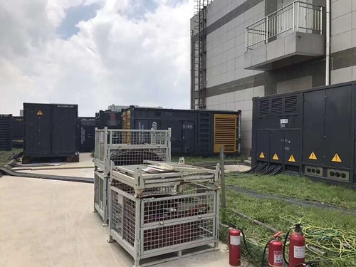 江达除了定期检查，还有哪些方法可以及时发现接触式转速表探头的磨损？